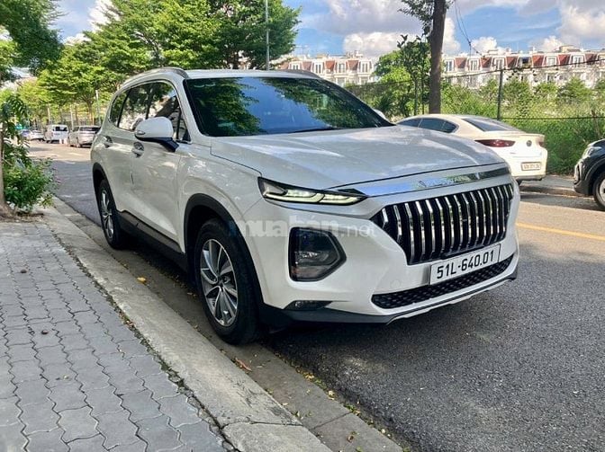 Gia đình bán xe Huyndai Santa Fe bản máy dầu SX 2019