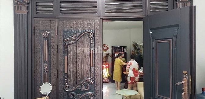 MT Bàu cát vip kiến trúc châu âu, thang máy, nội thất cao cấp 20.9 tỷ 