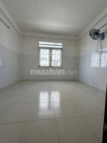Cho thuê nhà 4 tầng 7 PN 7WC 7 BẾP tại Tô Hiệu Tân Phú