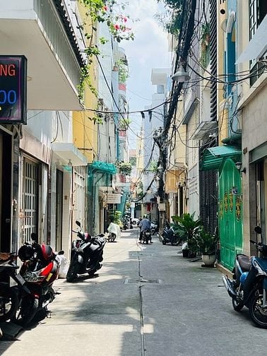 Hẻm xe hơi Tr Đình Xu,Ngang 4m,5Tầng,6PN,Vuông Vức,Gần Trường Học 