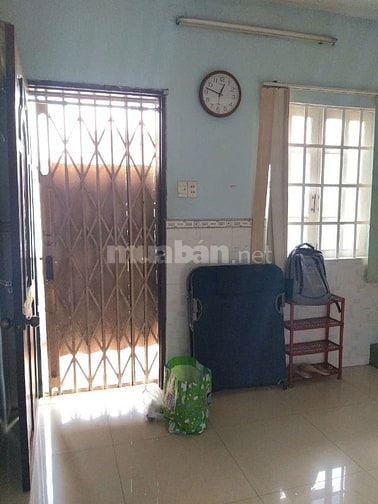 Bán nhà đẹp C.cư Q5 giá rẻ 60m2,lầu 3 thang bộ,gần BX Chợ Lớn tặng 2ML