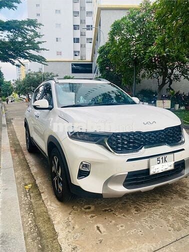 Kia Sonet 2022 Premium 1.5 AT - 36489 km