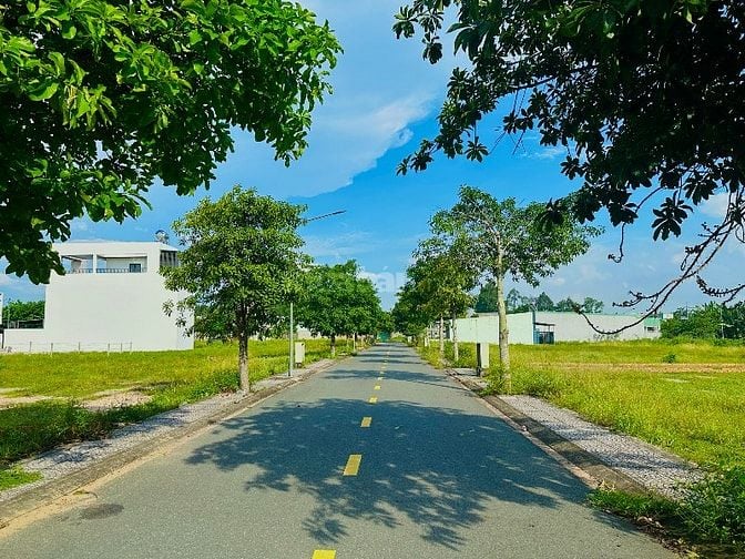 Đất MT Phùng Hưng-80m2-1tỉ150-SHR-trả trước 30%