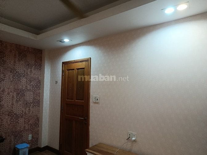 Nhà rộng ở không hết cho thuê lại 1 phòng thích hợp cho 1-2 người ở 