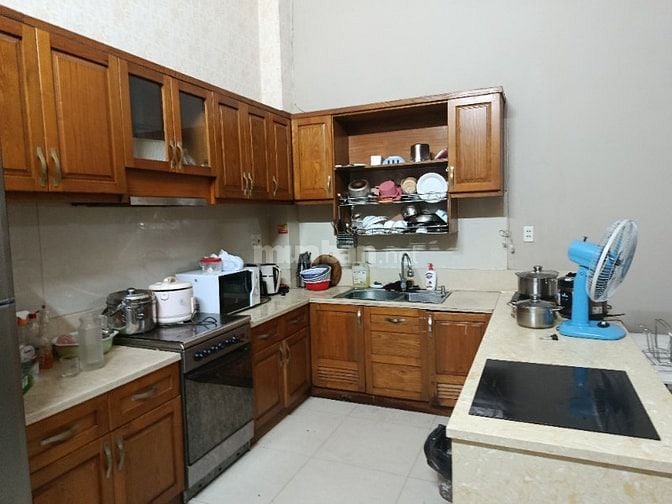 Nhà rộng ở không hết cho thuê lại 1 phòng thích hợp cho 1-2 người ở 