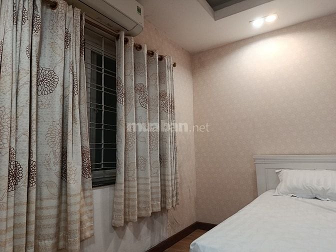 Nhà rộng ở không hết cho thuê lại 1 phòng thích hợp cho 1-2 người ở 