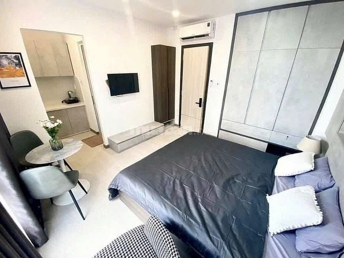 Bán Tòa nhà CHDV khu  VIP  Quận 10 ngay khu trụ sở VIETTEL