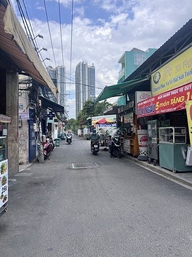 🏠 NHÀ ĐẸP QUẬN 7 – GẦN KCX TÂN THUẬN – GIÁ CHỈ 3.8 TỶ!  📍