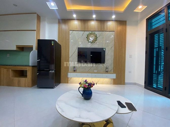 NGÔ QUYỀN, HÀ ĐÔNG–CÁCH MẶT ĐƯỜNG TỐ HỮU 100M –LÔ GÓC 5 TẦNG. 8,5 TỶ 