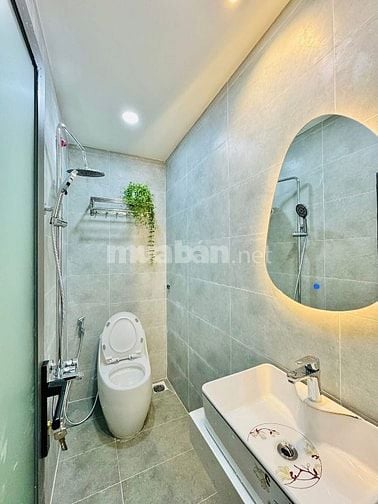 Nhà 3 lầu tuyệt đẹp Cao Cấp hẻm Đinh Tiên Hoàng, P1, Q.Bình Thạnh.