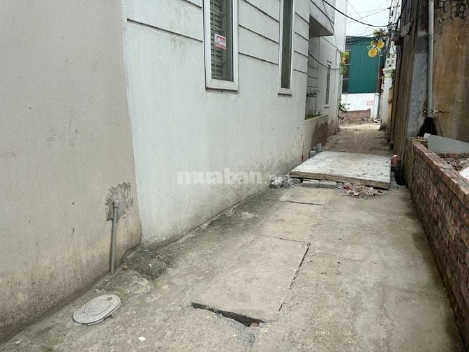 Chính chủ bán nhà 4 tầng 40m2 tại Mai Lâm Đông Anh ở ngay, giá chỉ 3,6