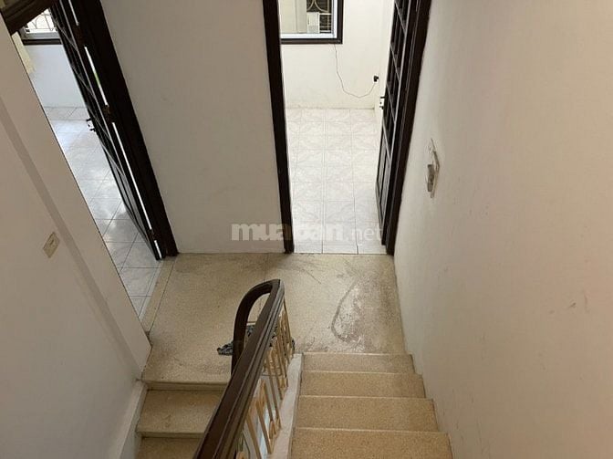  Nhà riêng ngõ phố đại la trần đại nghĩa dt40m2x3t giá 7,5tr 