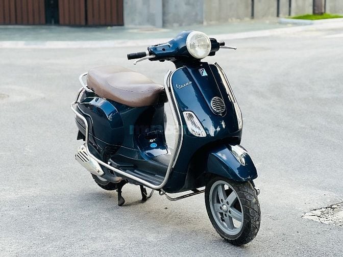 Vespa Lx 150 ie BIỂN HÀ NỘI ĐẸP 20868 CHÍNH CHỦ