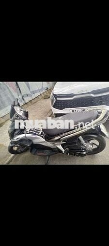Cần tiền nên bán