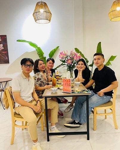 SANG NHƯỢNG NHÀ HÀNG CHAY DIỆN TÍCH 66M2
