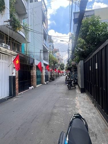 Hẻm xe hơi Tô Hiến Thành (4x14m). Nhà 3 tầng cực hiếm