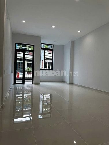 Cho thuê nhà hẻm ốc đào . thông ra Cống Quỳnh .  