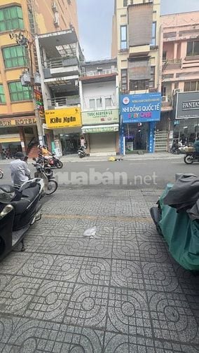 Bán Nhà mặt tiền số 20 Nguyễn Hữu Cầu, P.Tân Định, Quận 1