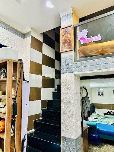 BÁN Nhà HIẾm khu HÀng Bún- Phan Đình Phùng, Quan Thánh, 32m2