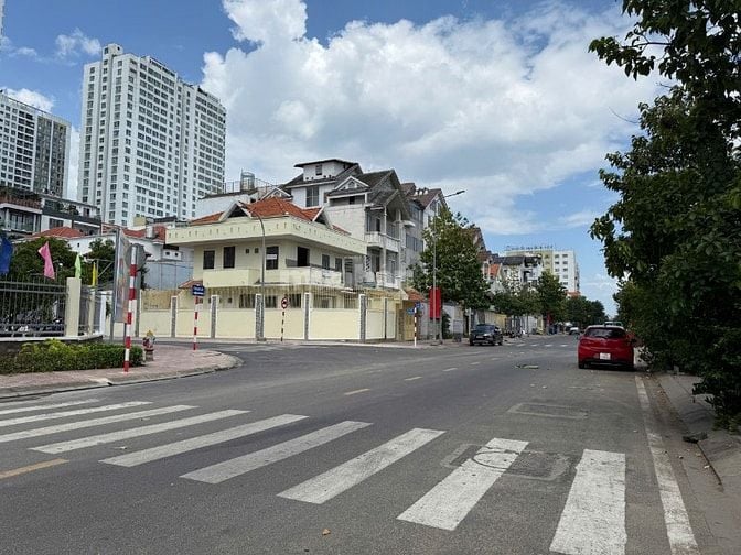 🔵 Bán NNC đ.Dương Bạch Mai P5Q8. (4x11) 2Tầng Cách Mt 30m, Chỉ 55tr/m