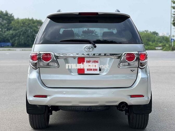 Toyota Fortuner 2012 2.7V 4x2 - 160000 km