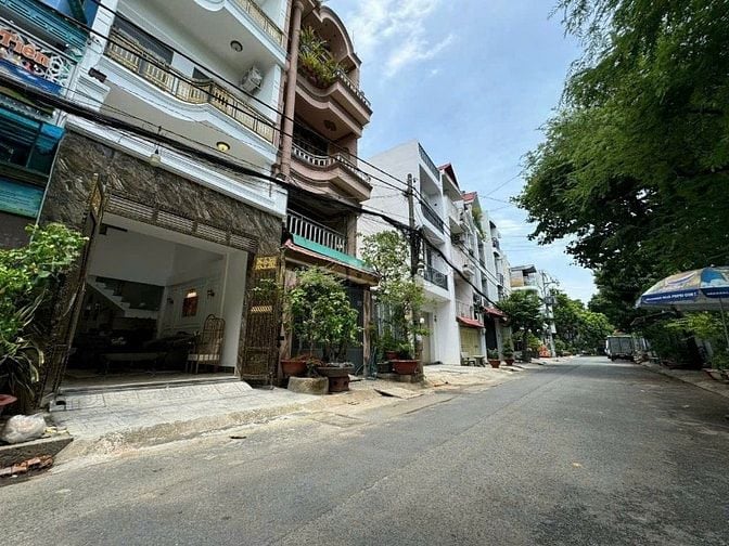 Cho Thuê Nhà Nguyên Căn Hẻm 154/4 Nguyễn Phúc Chu Gí 19Tr