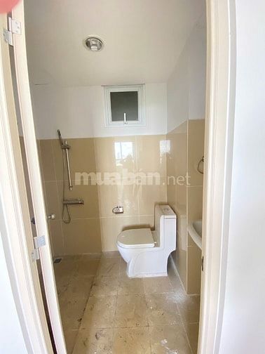 Bán ngay 2PN Đức Khải view Q1 giá chỉ 3,950 -DT 71m2.LH 0906390003