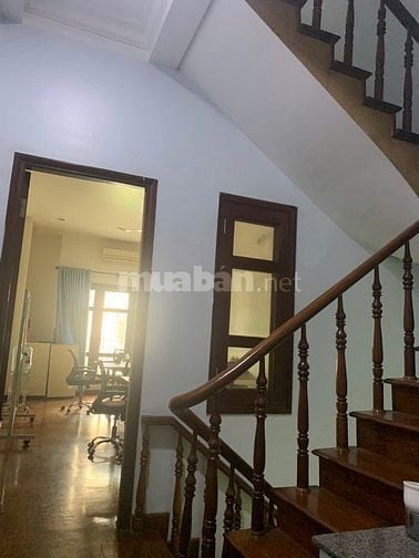 HXH 125/8C Nguyễn Văn Thương P.25 Bình Thạnh 4x17m 1 trệt 3 lầu 5P