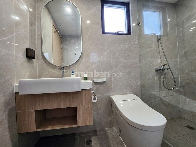CẦN BÁN CĂN HỘ CAO CẤP MASTERI CENTRE POINT 2PN + 2WC