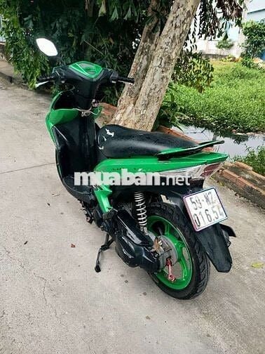 Nhà dư ko ít đi cần để lại xe