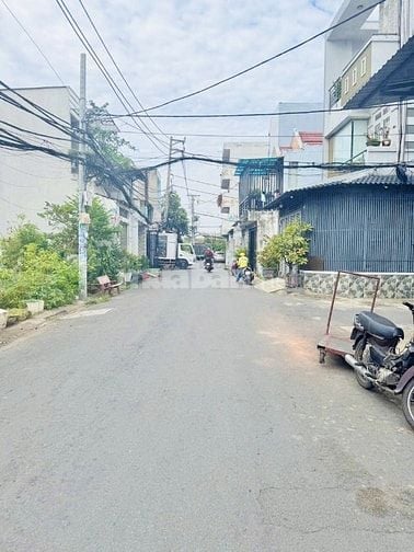 Nhà Hương Lộ 2, đường 7m thông, nở hậu 7m, 68m2, 4 Tầng, Chỉ 6,05 Tỷ. 