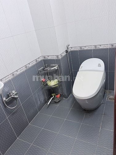 BÁN NHÀ HẺM 820 HẬU GIANG. NHÀ MINH PHỤNG