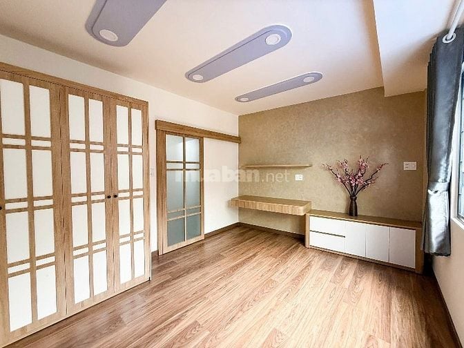 GIÁ CỰC TỐT, ĐƯỜNG TRẦN QUANG DIỆU,P14,Q.3,GẦN TRƯỜNG TH TRƯƠNG QUYỂN 