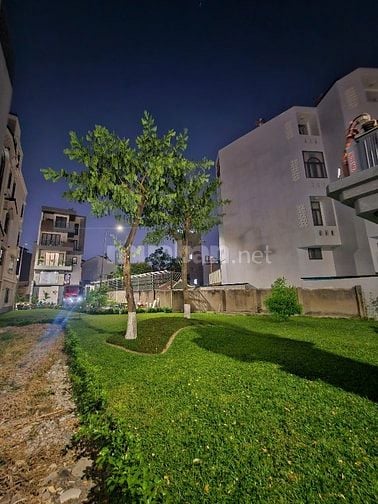Địa chỉ: 68/26 Nguyễn Tư Giản, Phường 12, Gò Vấp.