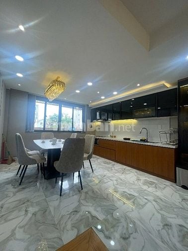 Địa chỉ: 68/26 Nguyễn Tư Giản, Phường 12, Gò Vấp.