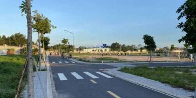 Bán đất giá rẻ full thổ cư 93,5m2 trên đường Nguyễn Hoàng,Đồng nai