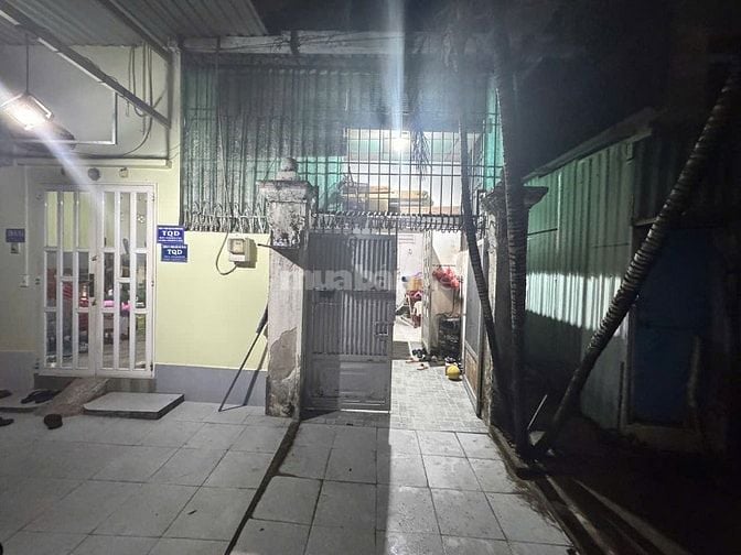 Bán nhà hẻm 8m, 60m shr ngay Vincom Lê Văn Việt Tăng Nhơn Phú B 2.3tỷ