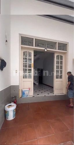 Nhà riêng ngõ phố bùi ngọc dương thanh nhàn dt45m2x3t giá 10tr