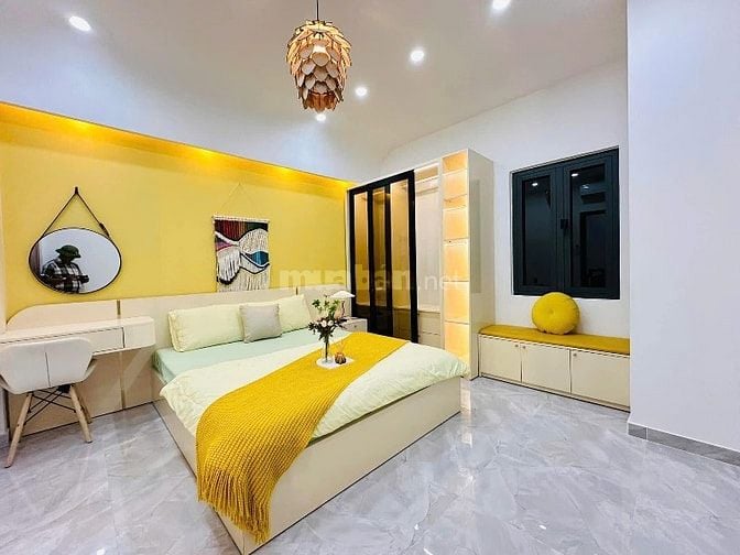 Bán nhà riêng tại Hoàng Hoa Thám, P5, Bình Thạnh, giá 2tỷ300tr, DT63m2