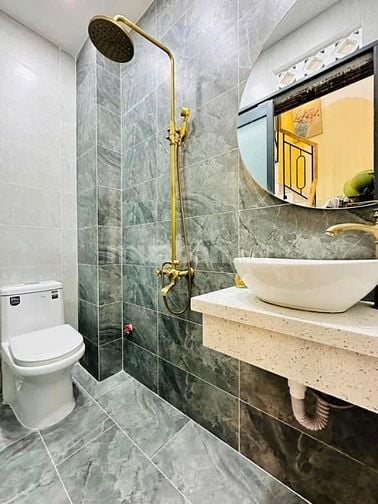 Bán nhà riêng tại Hoàng Hoa Thám, P5, Bình Thạnh, giá 2tỷ300tr, DT63m2