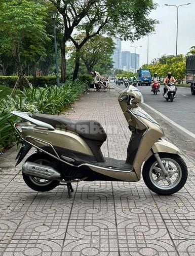 XE TAY GA HONDA LEAD 2015 - MÀU VÀNG