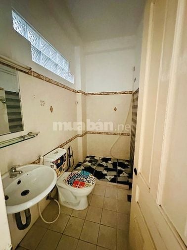 Cho thuê nhà mặt tiền đường Hoa Lan KDTD