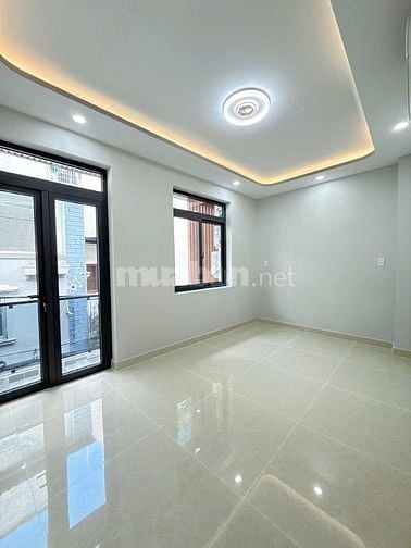 Nhà 1T2L đường Nguyễn Thái Bình, Tân Bình. Nhà đang có hợp đồng thuê
