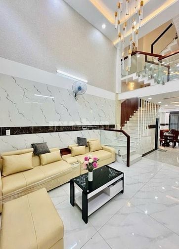 Nhà giá rẻ Tô Ngọc Vân P. Thạnh Xuân Q12 giá 2tỷ150tr DT 58.2m2