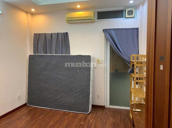 Bán Chung Cư 43 Hồ Văn Huê Phường 9 Phú Nhuận 50m2 2PN 1WC Lầu 2