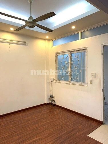 Bán Chung Cư 43 Hồ Văn Huê Phường 9 Phú Nhuận 50m2 2PN 1WC Lầu 2