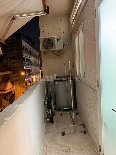 Bán Chung Cư 43 Hồ Văn Huê Phường 9 Phú Nhuận 50m2 2PN 1WC Lầu 2