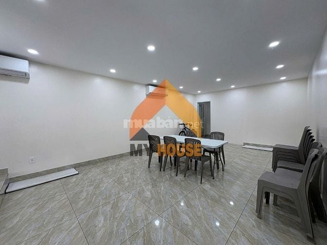SÀN VĂN PHÒNG TRỐNG SUỐT MỚI TINH Ở AN KHÁNH Q2 ĐẸP ĐỈNH 