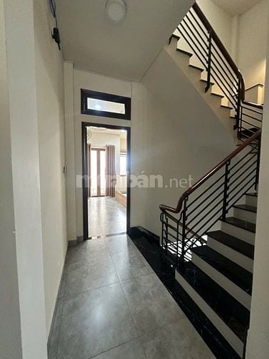 Cho Thuê Nhà 82 Đinh Bộ LĩnhP26. Q.Bình Thạnh