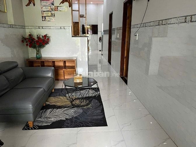 Căn Nhà Mặt Tiền Trung Tâm LaGi 336m2 Giá Cực Tốt Ra Biển 15 Phút